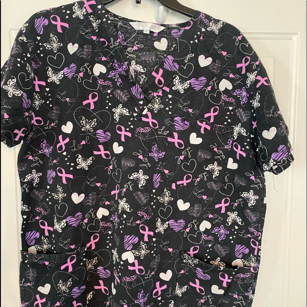 Lg scrub top - Picture 2 of 2